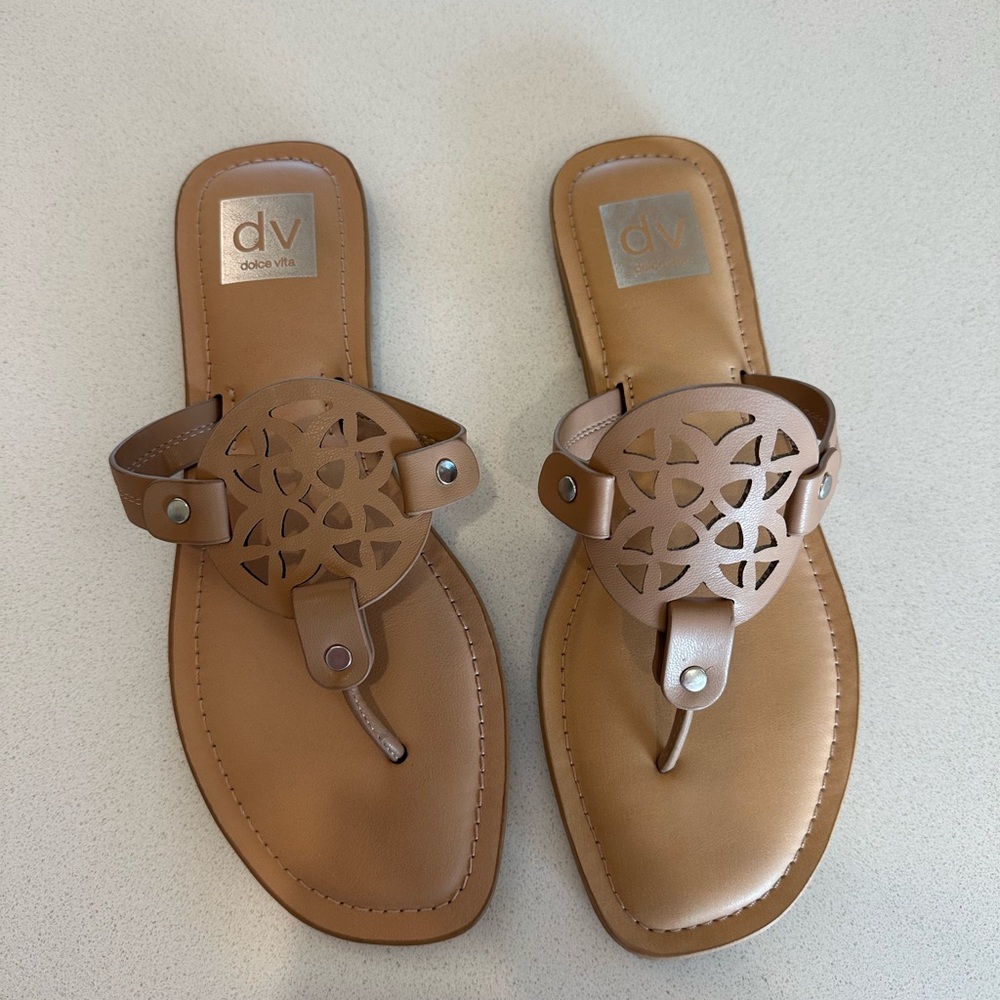 DV by Dolce Vita Juleat Sandals